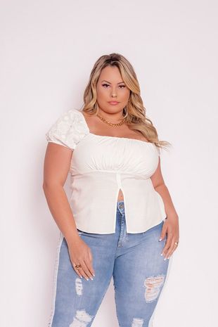 blusa-lisa-com-det-laise-plus-size-it-curves